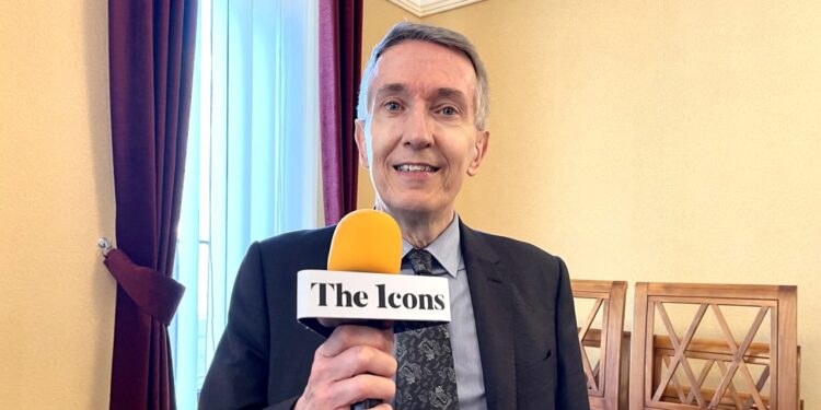 劍橋企業副總裁史密茨博士:震驚世界的「劍橋現象」背後真相其實是「一團亂」!