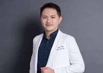 新顏診所胡守丞院長。(圖:新顏診所)