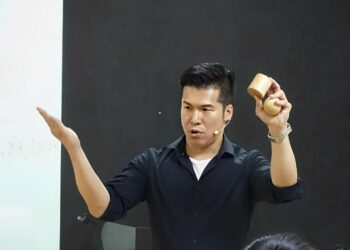 劍聲文教教學總監翁凡哲。(圖:劍聲文教)